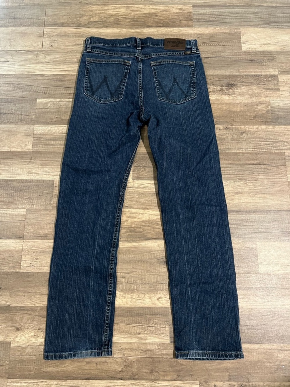 Wrangler Mens Dark Wash Sturdy Straight Leg Jeans Size 33 X 32